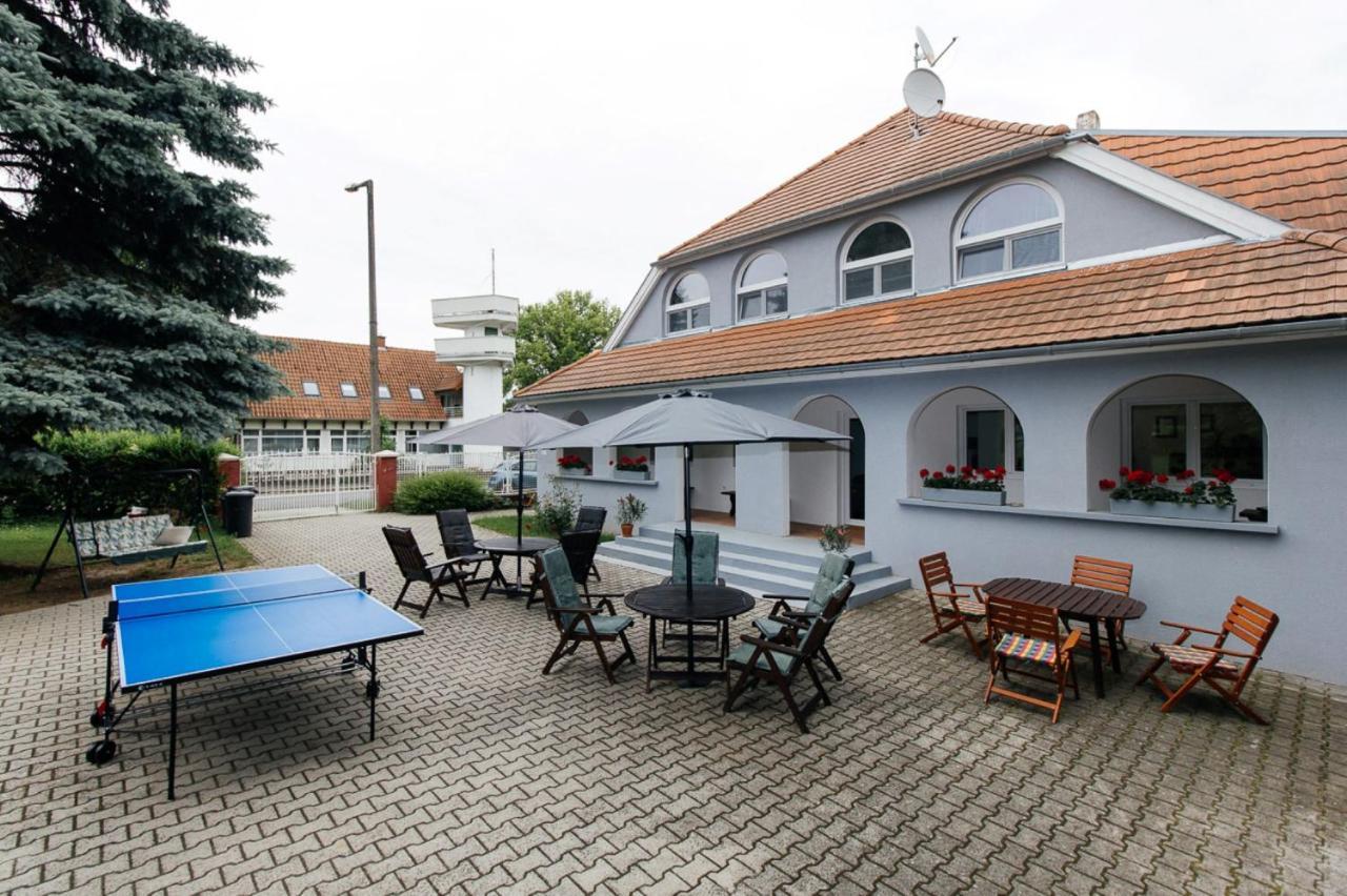 Alle Bed & Breakfast Keszthely Eksteriør bilde